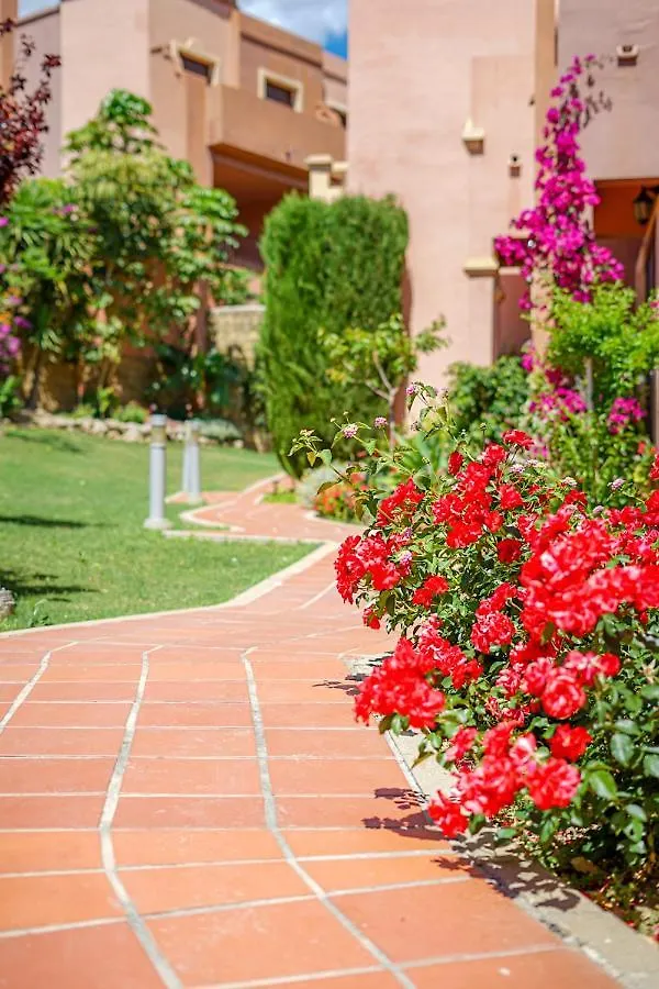 Townhouse Azata Golf - 5 Min Driving From The Beach Villa Estepona 0*,  Spagna